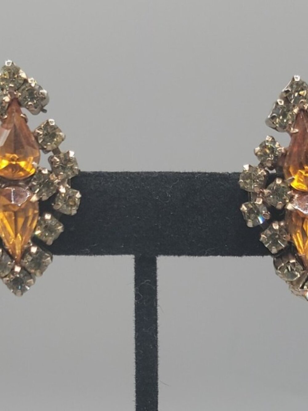 Vintage Clip-On Earrings Amber Gold Rhinestone Diamond Shaped Huge Sparkle - Picture 6 of 12
